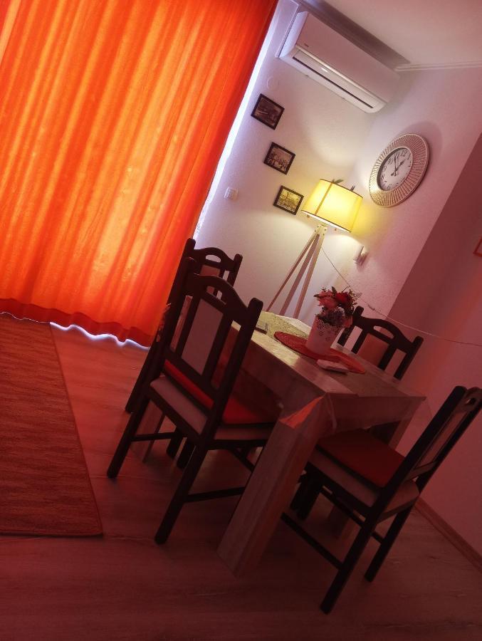 Apartman Centar โมสตาร์ ภายนอก รูปภาพ