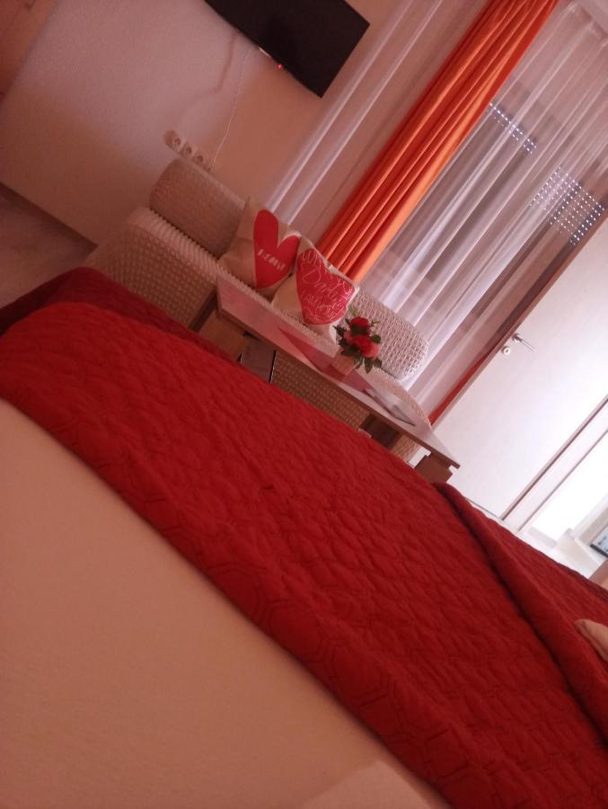 Apartman Centar โมสตาร์ ภายนอก รูปภาพ